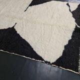 Handmade pure wool rug, size 150 x 250 cm