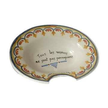 Barber's dish in Nevers or La Rochelle, 20th century.