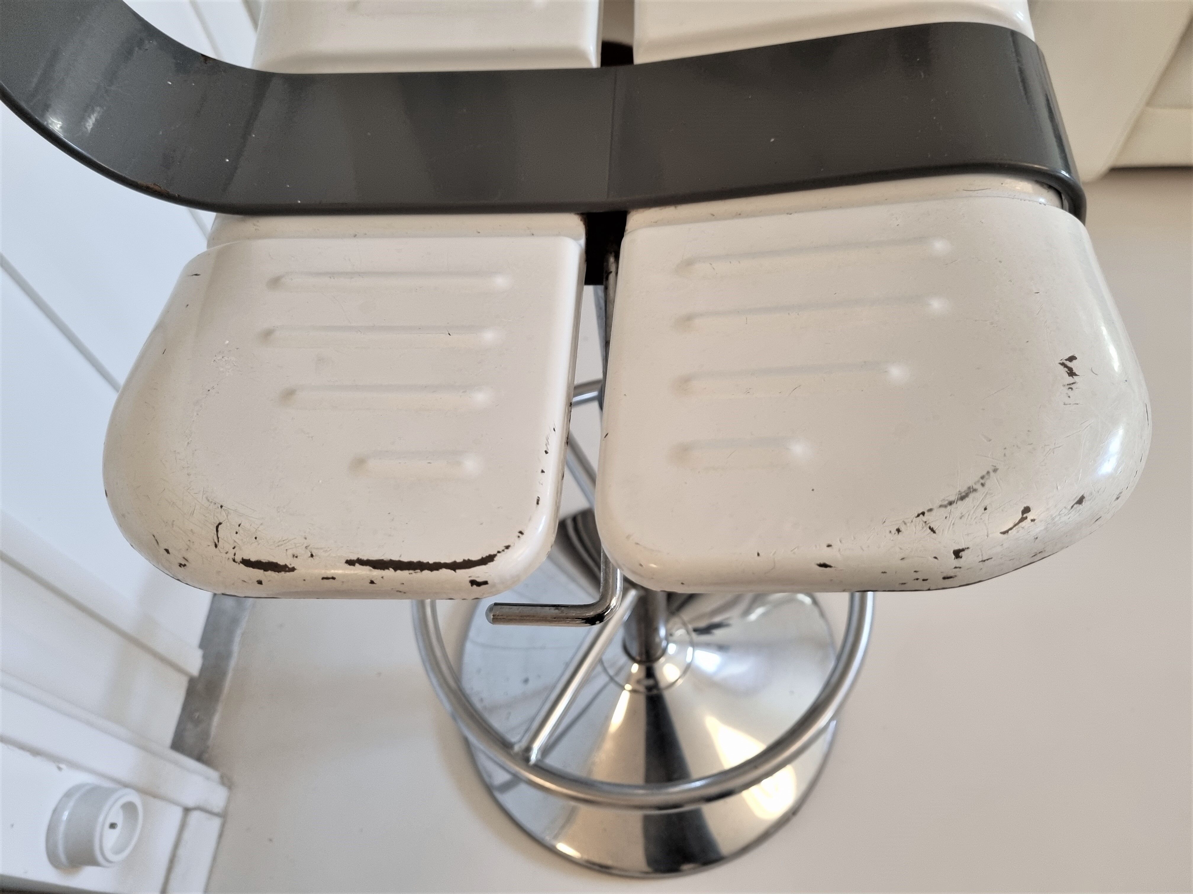 Pair of bar stool 70s brand signed brand mirima