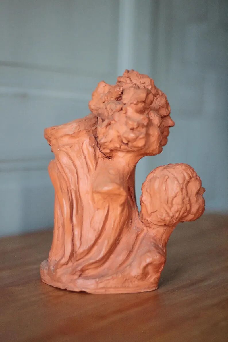Sculpture signed Doloire, terracotta sculpture with 3 faces, candlestick sculpture, collection, interior decoration.
