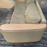 Hugues Chevalier sofa