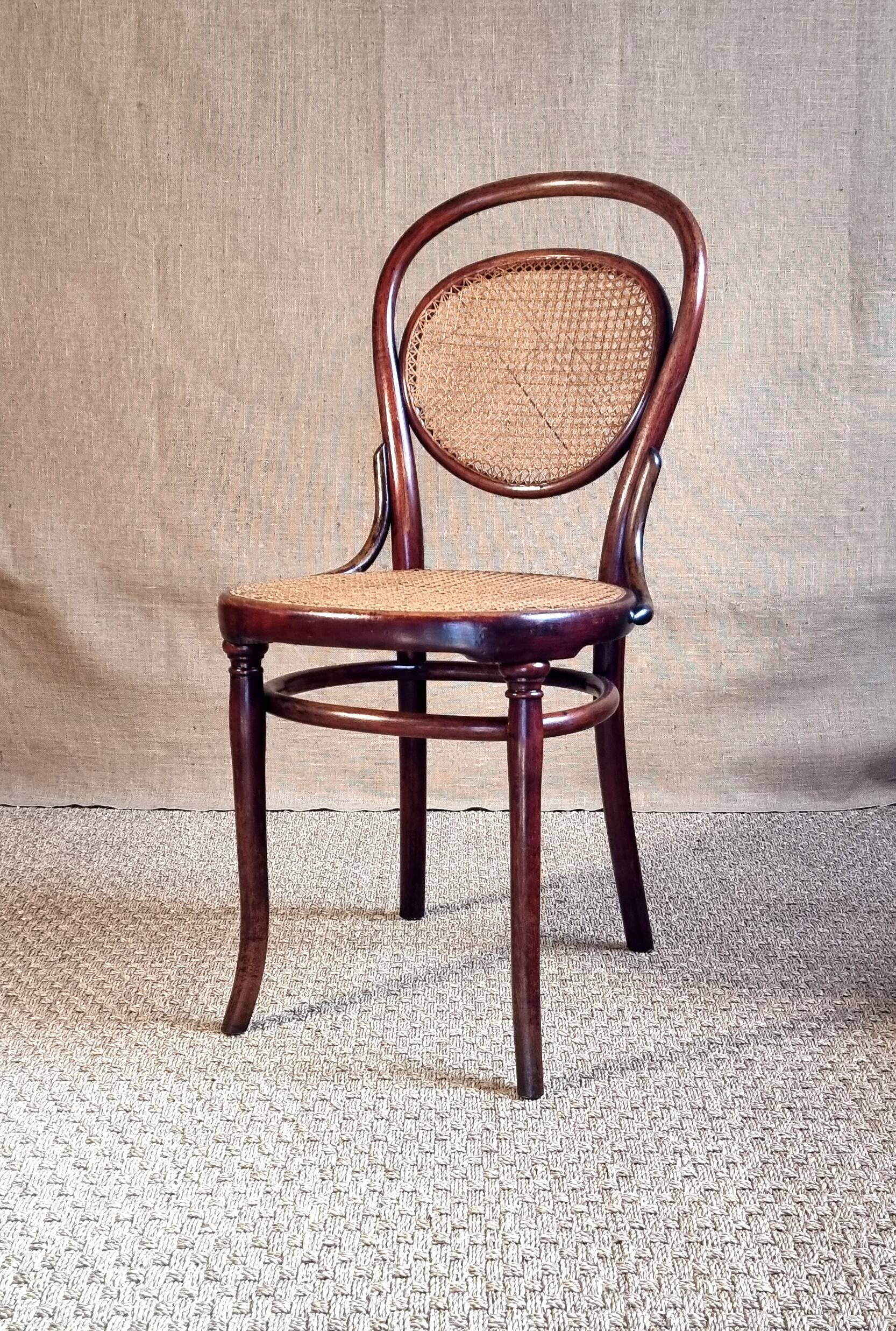 Thonet bistro chair n°11 circa 1900