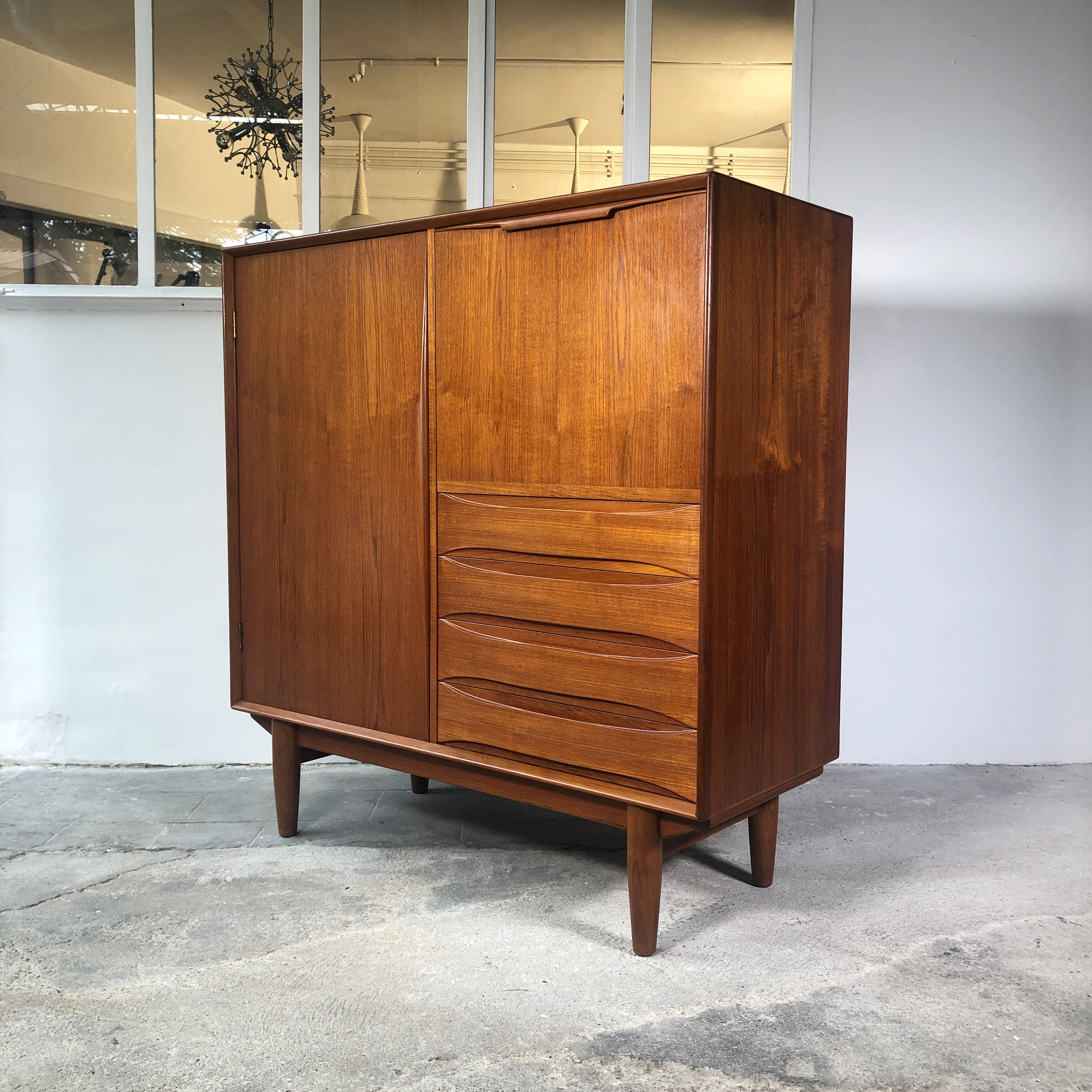 Meuble bar en teck par Arne Vodder 1960