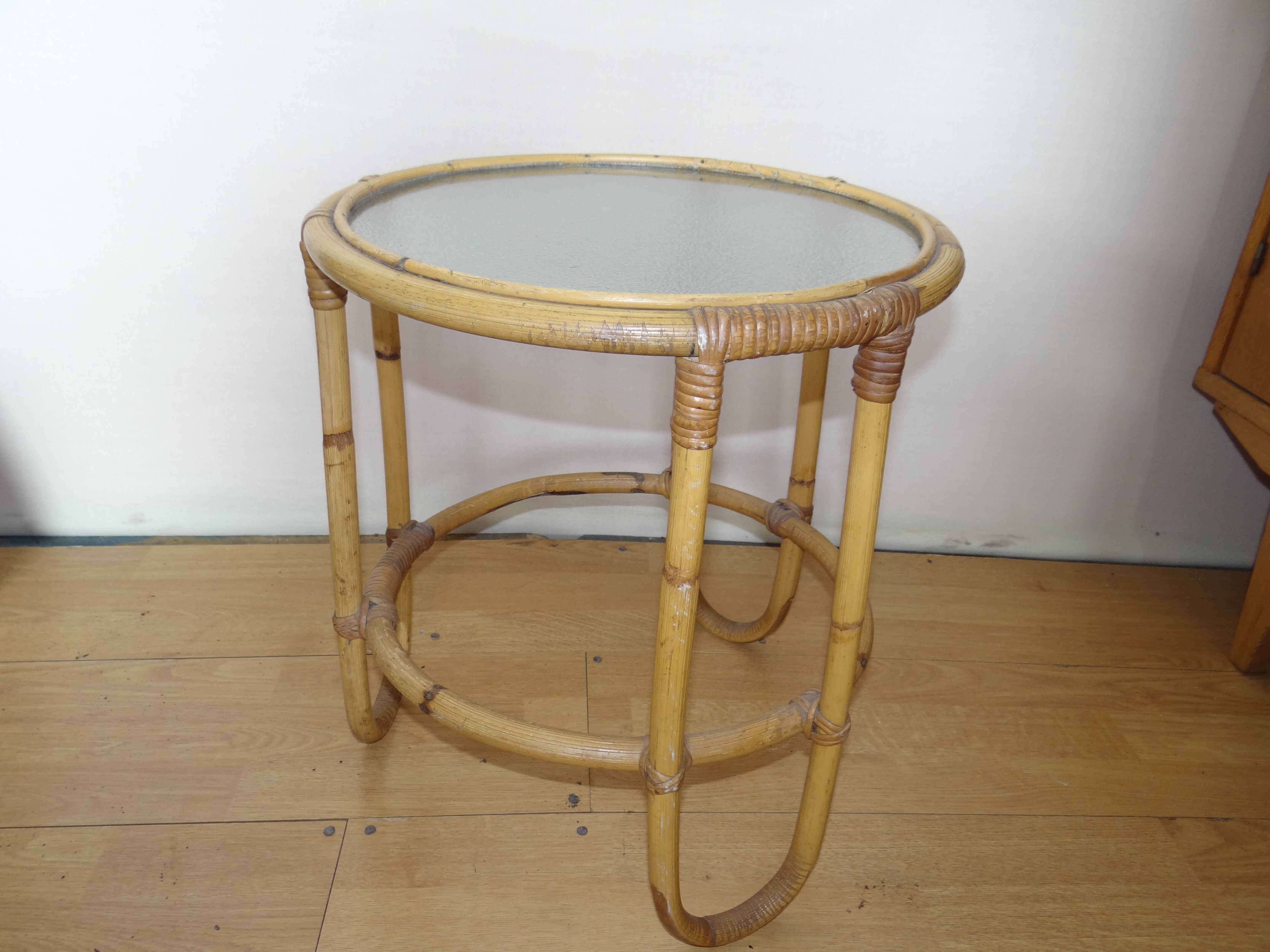 rattan harness, glass tray, 1950, delivery offered