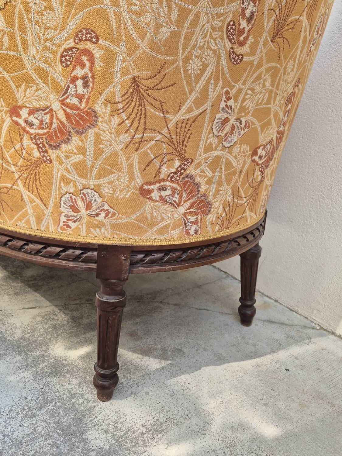 Chaise longue decorated with butterflies in Louis XVI style from the Napoleon III period