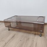 Rolling bar coffee table in vintage plexiglass 70s