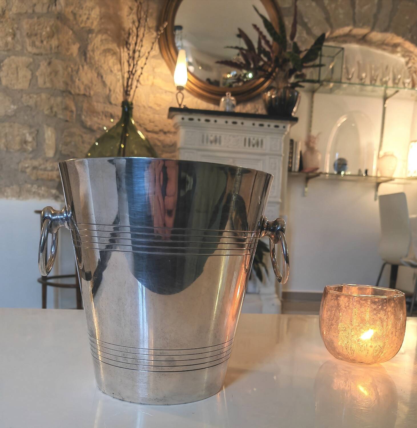 Silver metal champagne bucket
