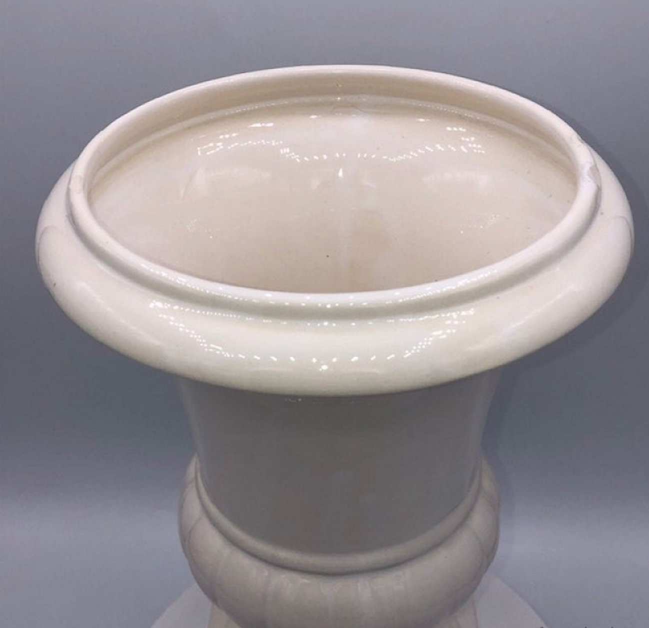 Medici vase in white porcelain