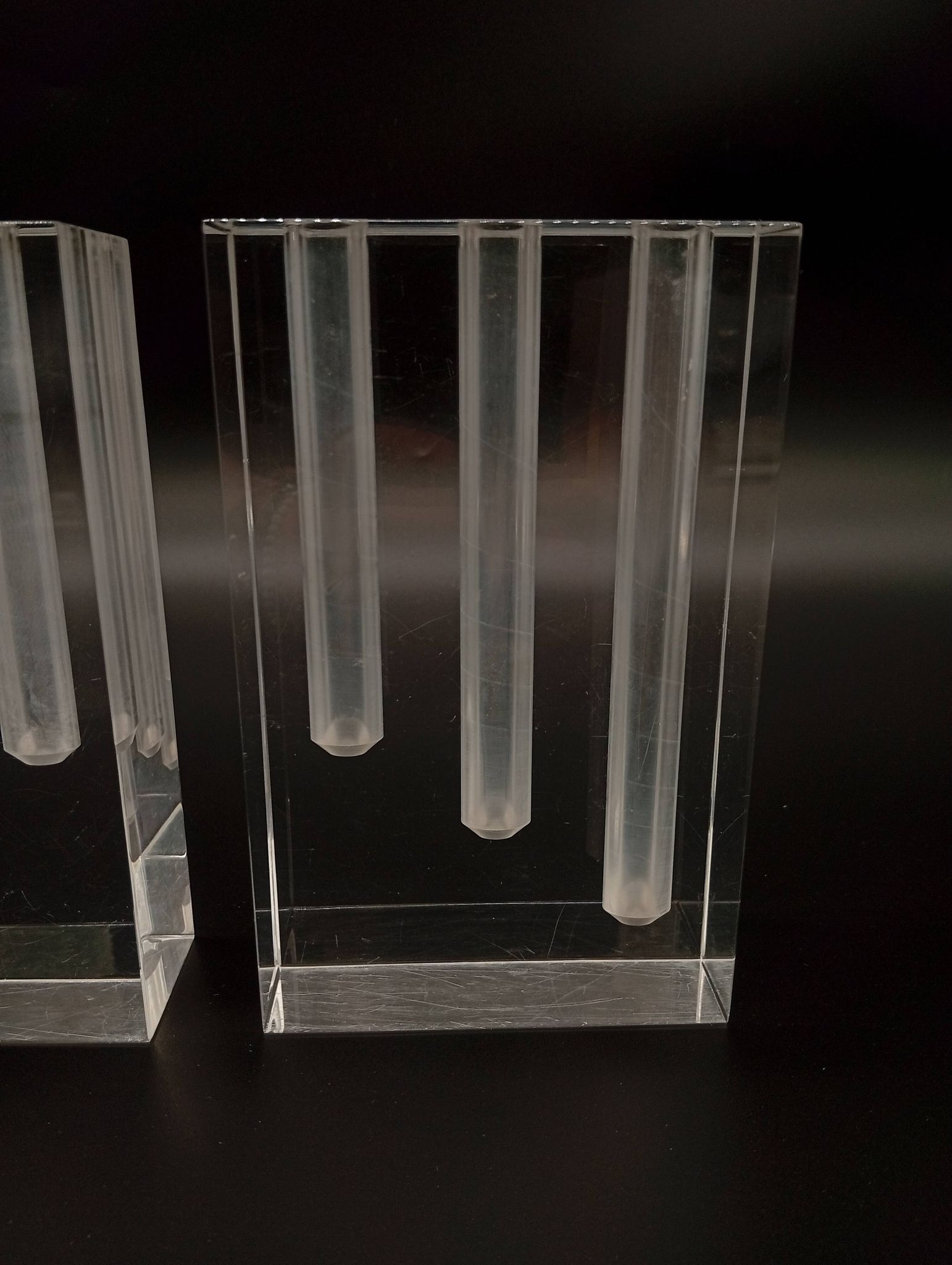 Duo Vase Bloc Résine Lucite Triple Cheminée Plexiglas Design Postmoderne