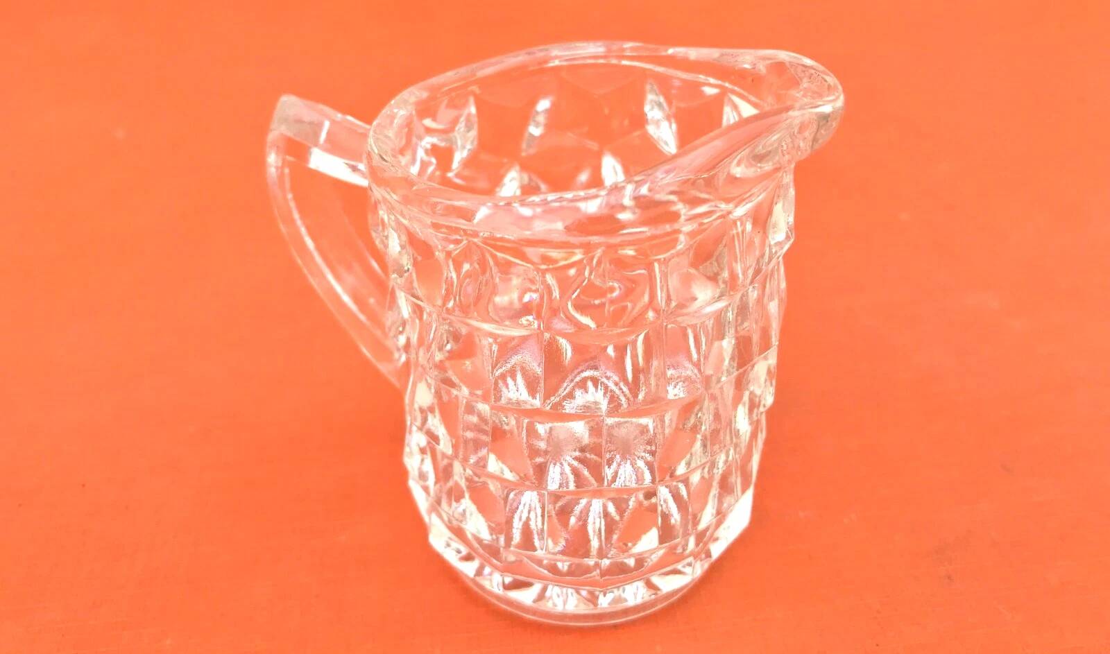 Milk jug / Cream Transparent glass with diamond point