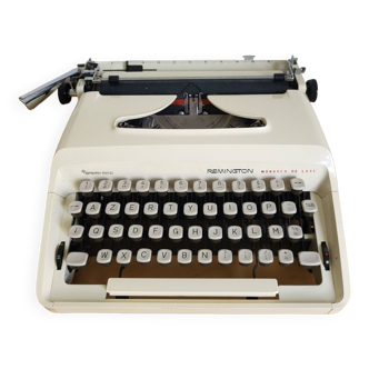 Remington Monarch De Luxe Typewriter