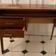 Bureau vintage pied compas et son fauteuil