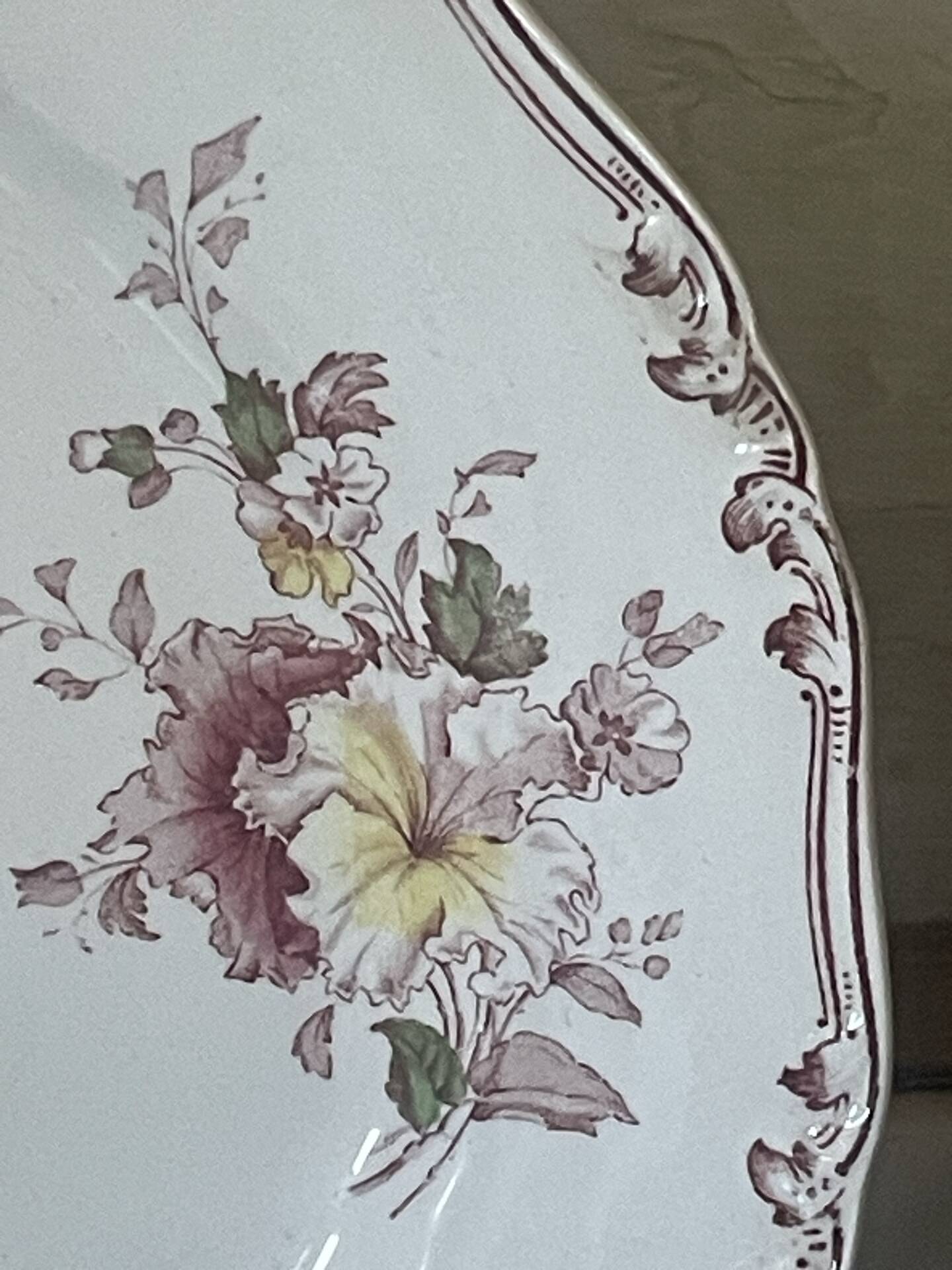Set of five old flat plates Bisto England Model Anson Sp