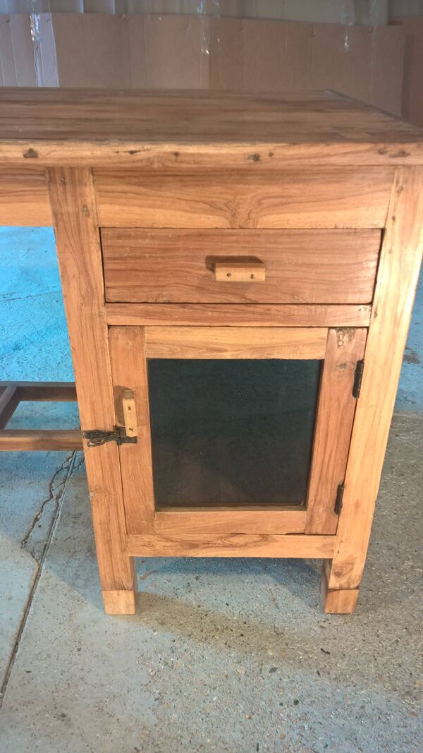 Ancien bureau en teck birman avec 1 caisson 1 porte vitrée + 1 tiroir