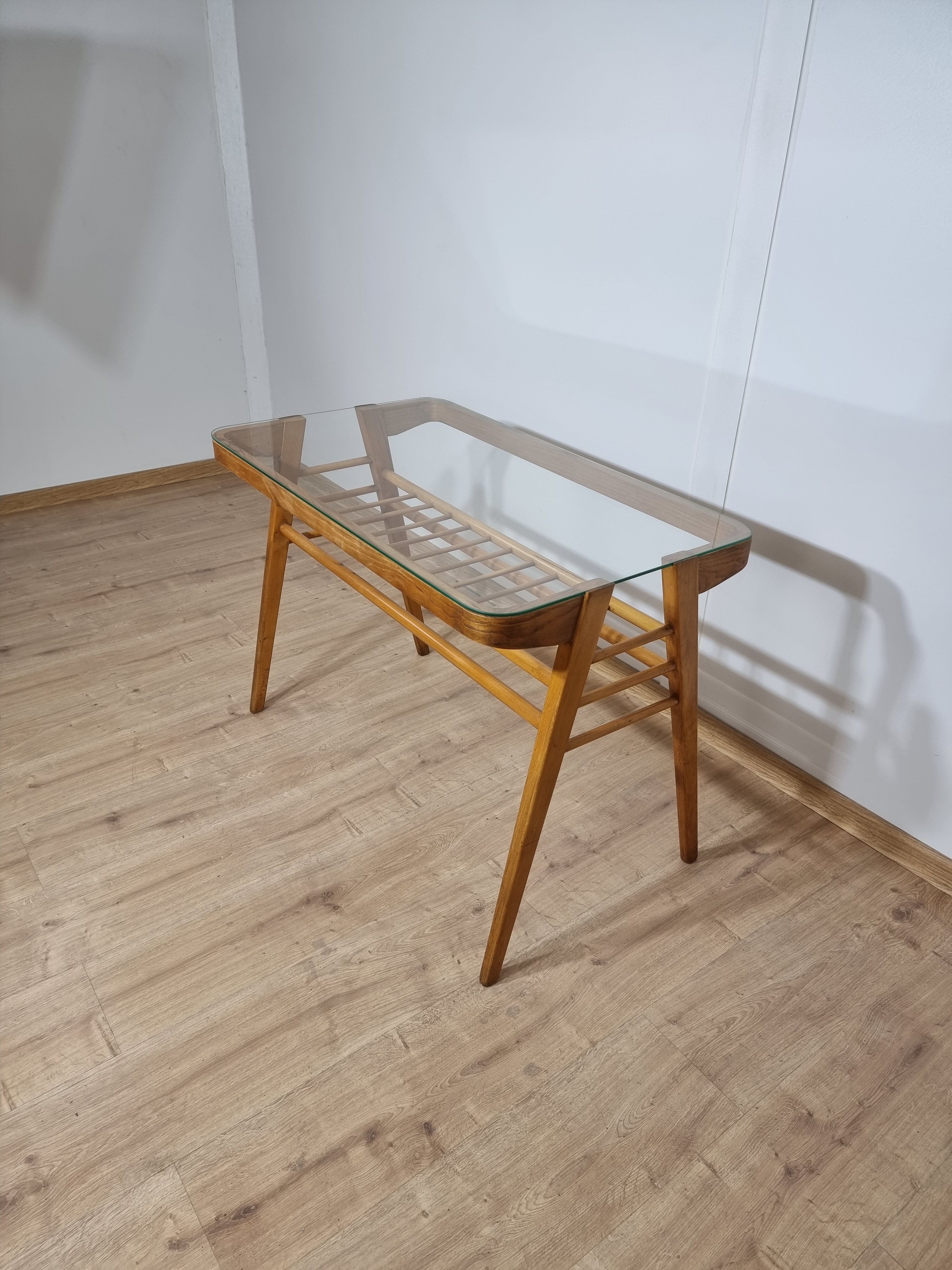 Table basse par F. Jirák pour Tatra Nabytok