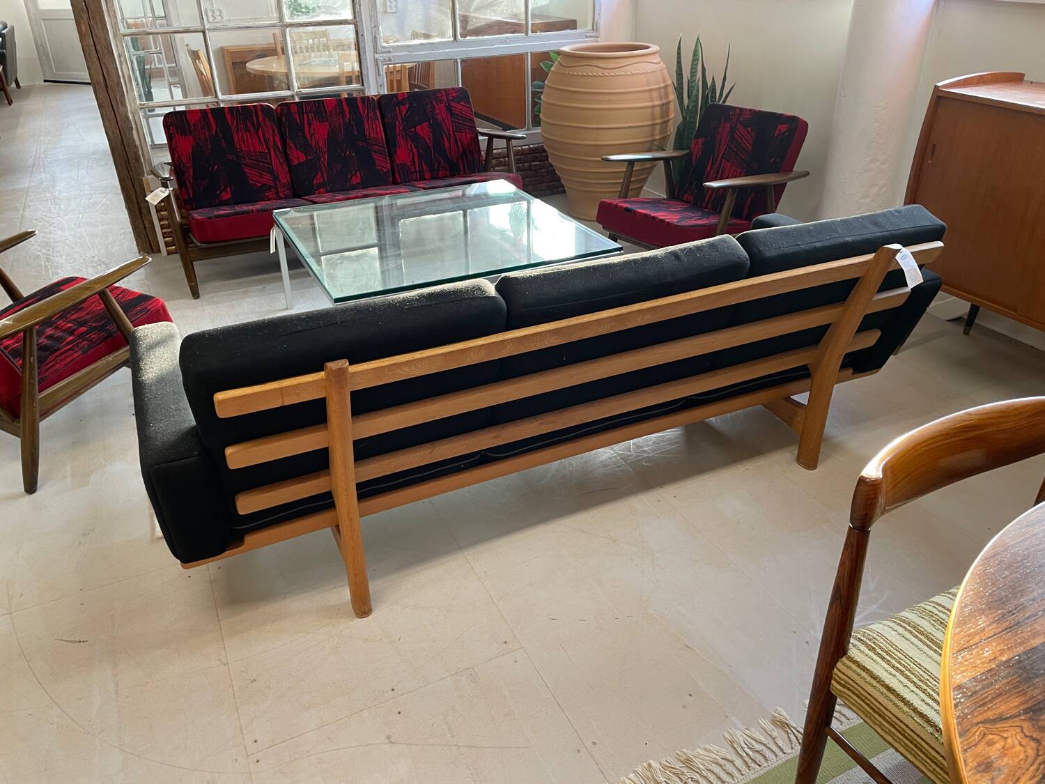 Scandinavian sofa "GE-236", Hans J. Wegner, Getama, Denmark, 1960