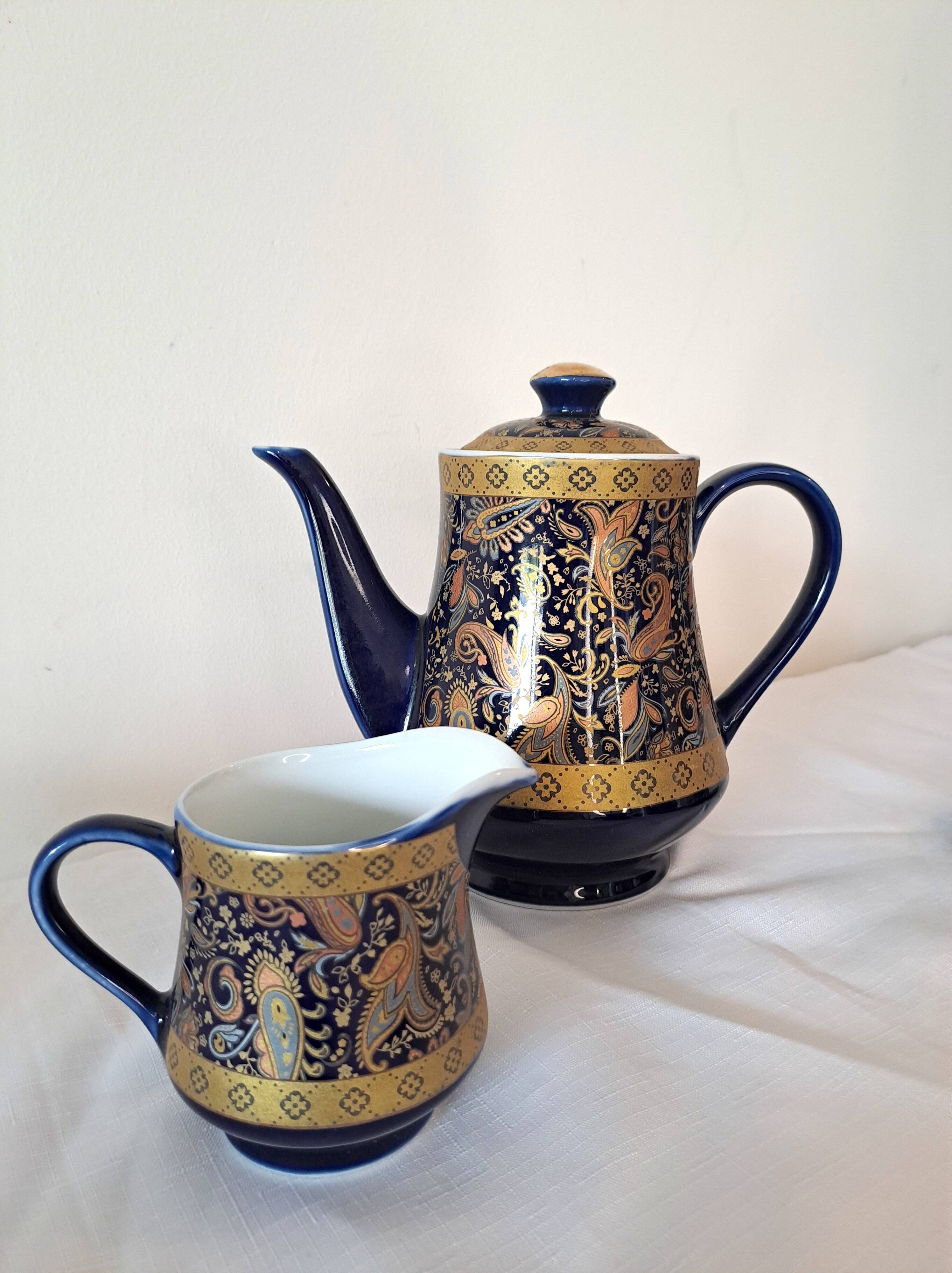 Service à café vintage D&S France – porcelaine bleue et or – 13 pièces