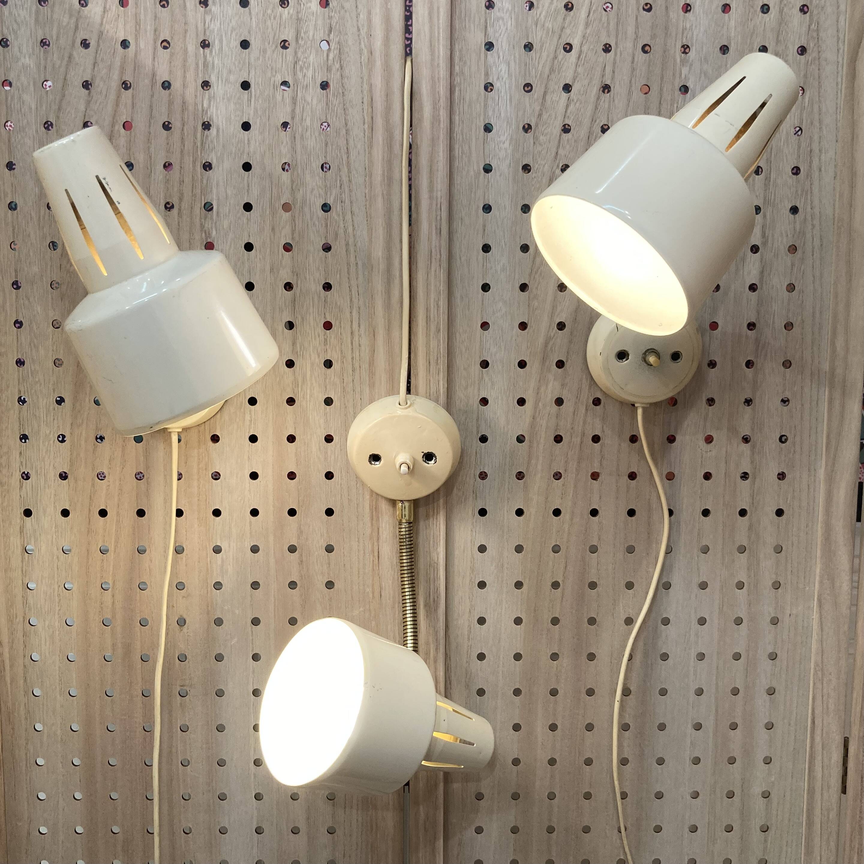 Trio of wall lights "scandinavian design" 1950.
