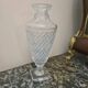 Cristallerie saint louis - vase balustre sur piédouche en cristal taillé en pointe de diamant signe