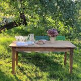 Farm table