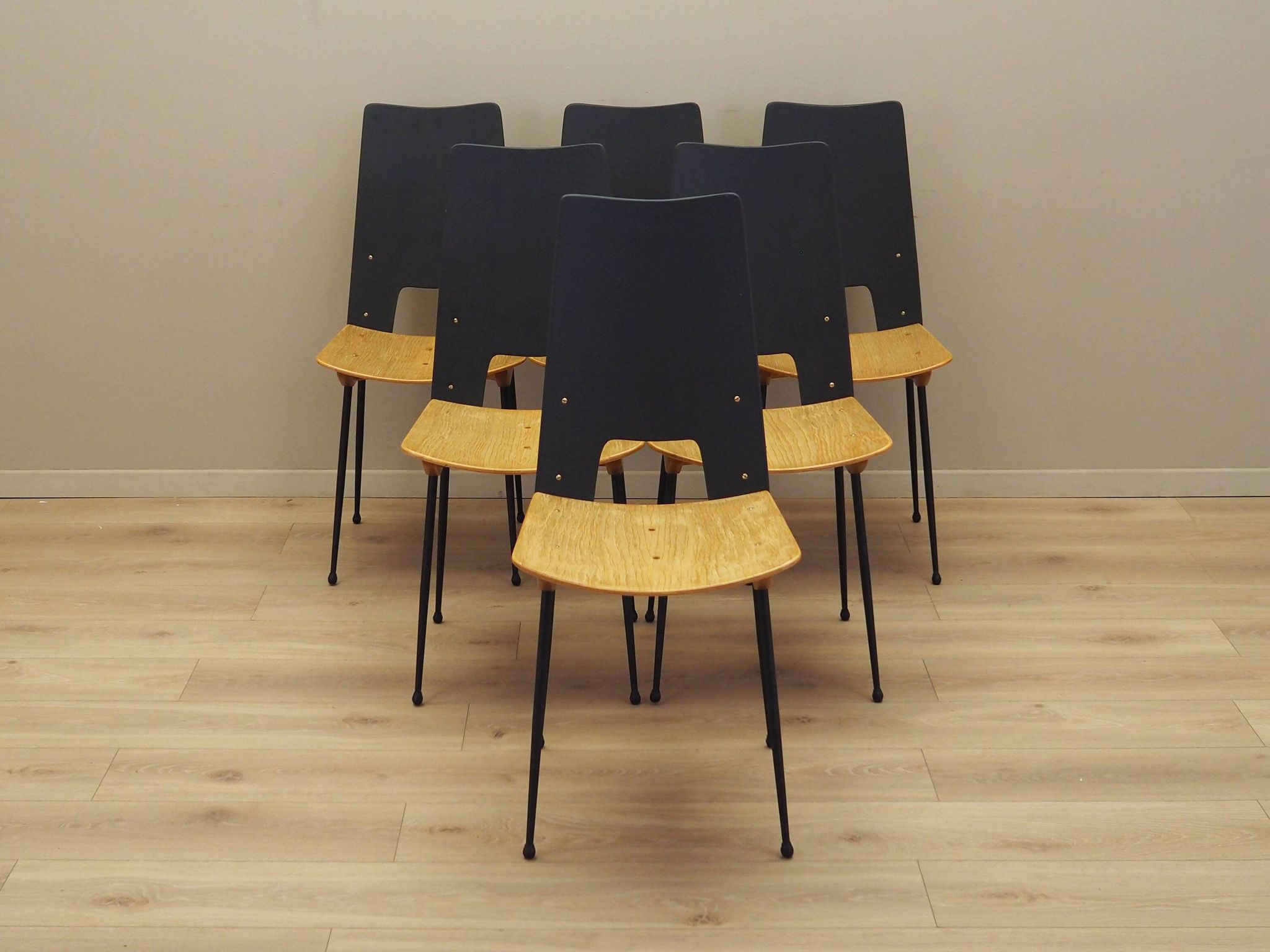 Set of six chairs, Italian design, 1950s, designer: Carlo Ratti, manufactur