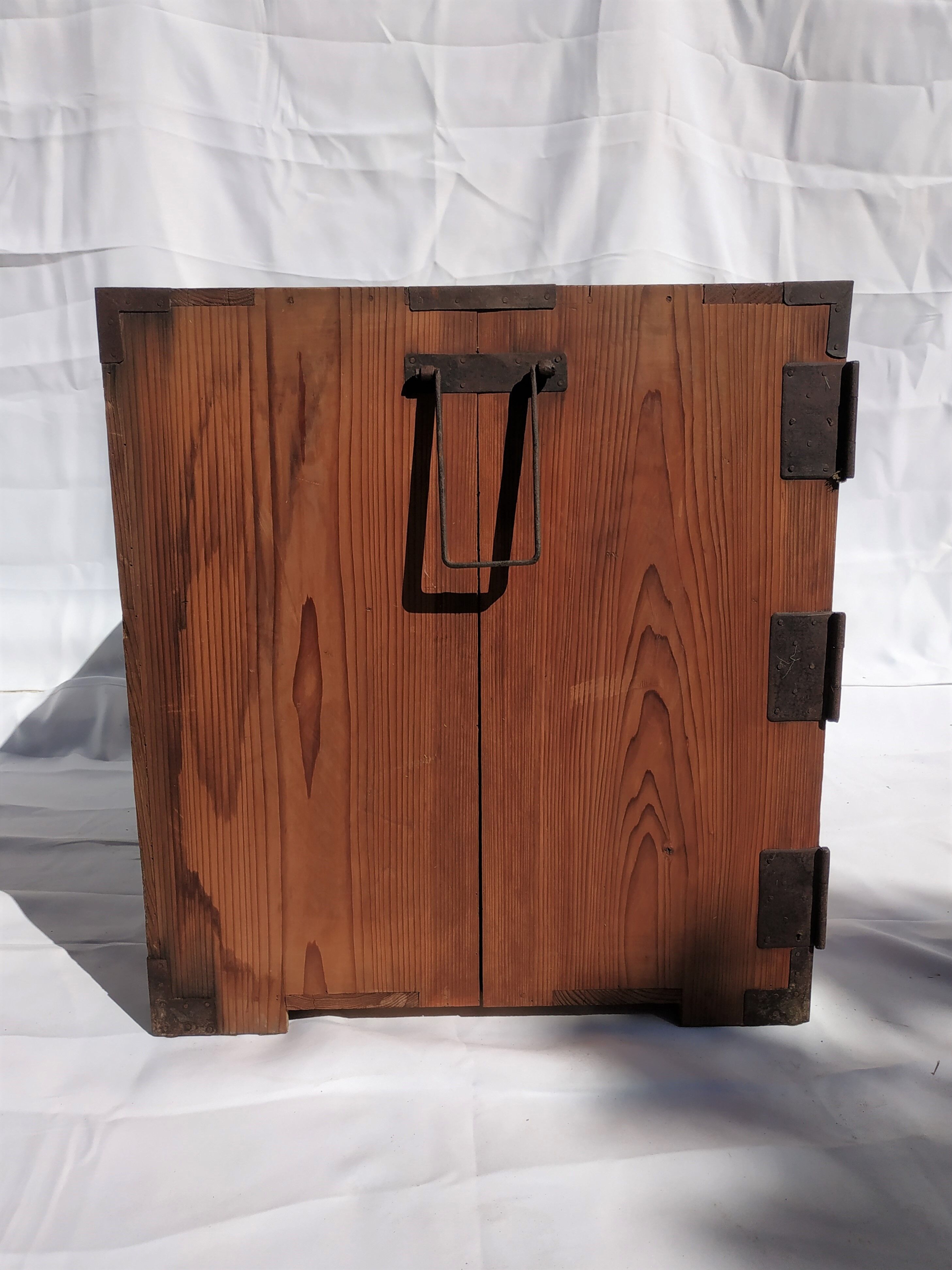 Bottom box Japan 19th second half 19th