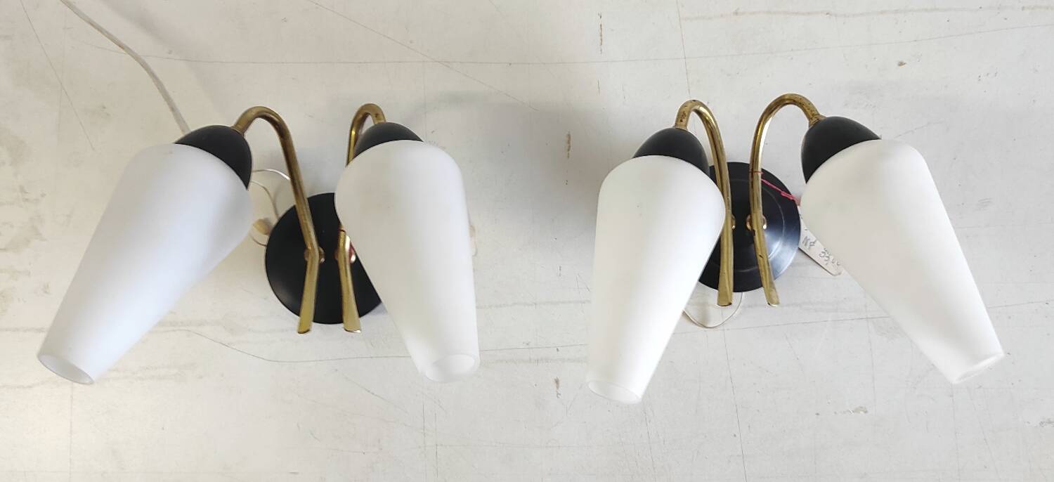Appliques moderniste double feux métal doré et opaline - années 50/60