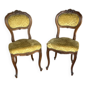 Paire de chaises anciennes