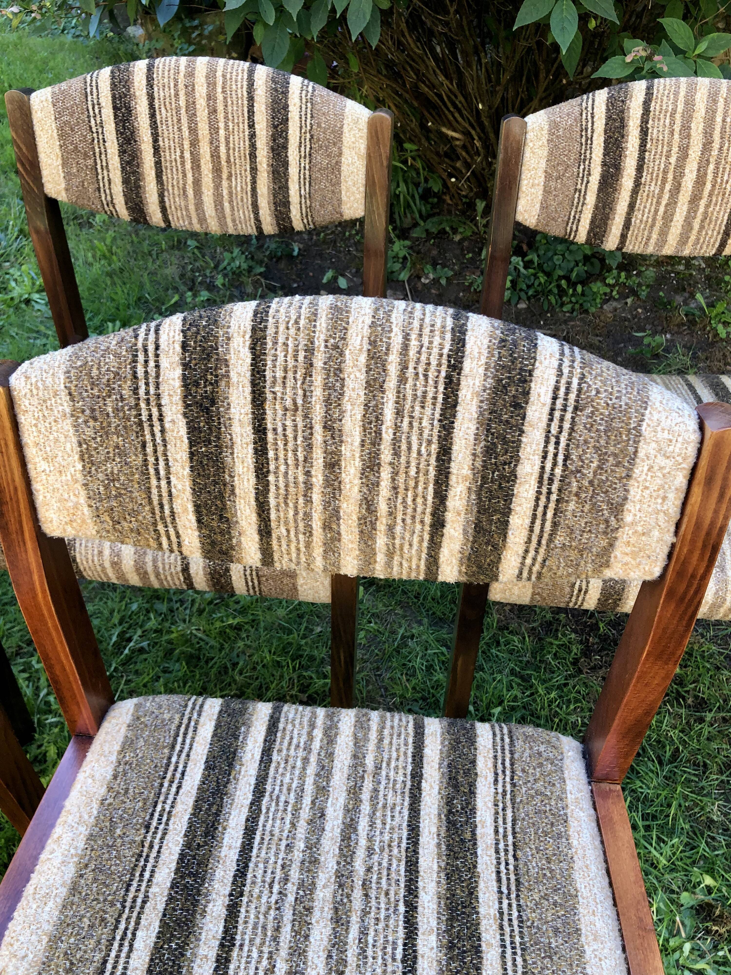 Chairs wood and striped antique fabrics