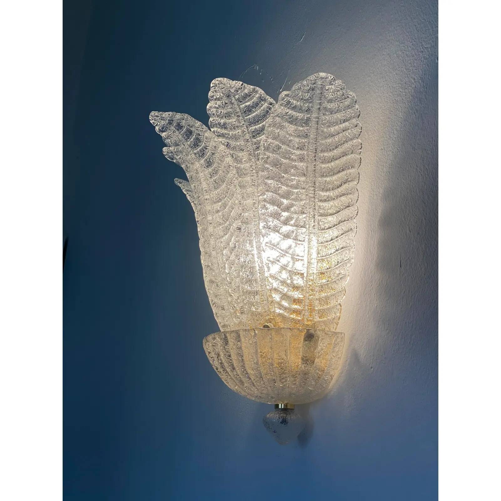 Contemporary Venetian Transparent Graniglia “Leaf” Murano Glass Wall Sconce