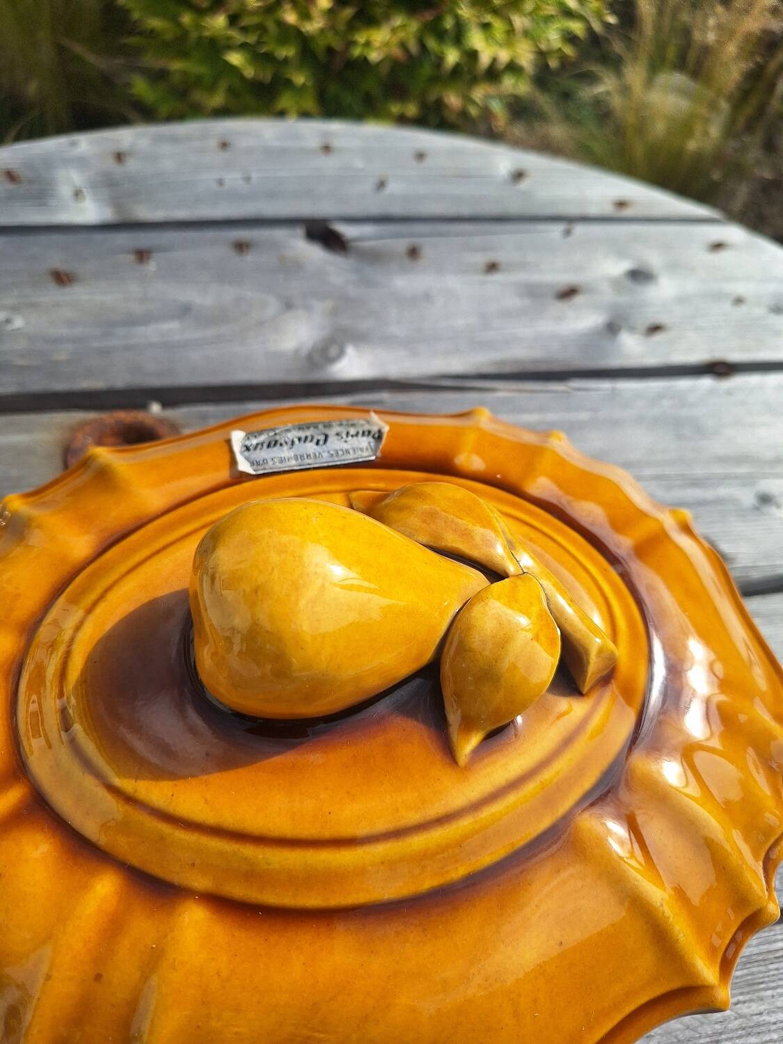 Ceramic soup tureen and sauceboat set