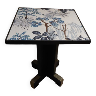 Art deco style table