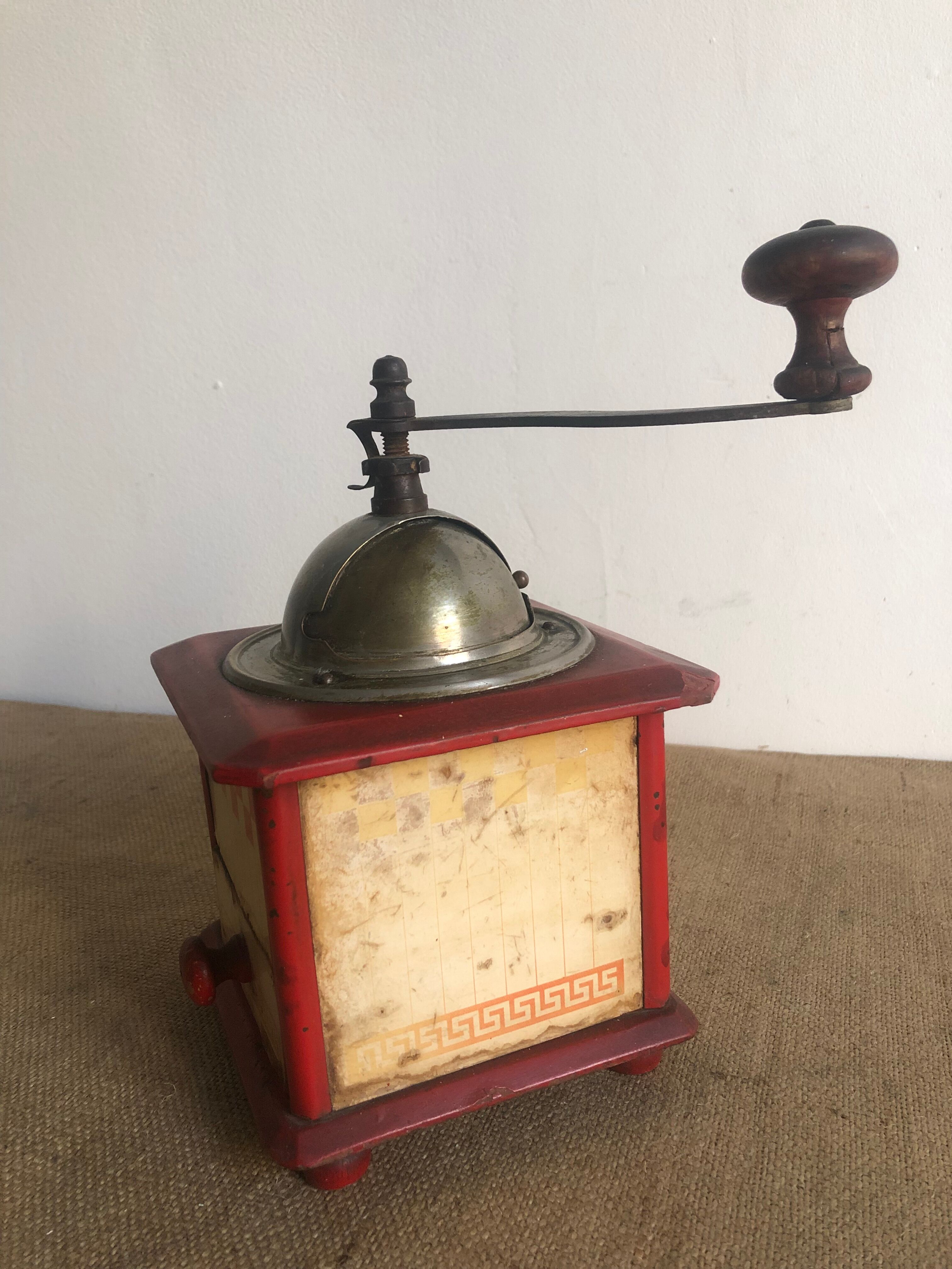 Coffee grinder "Lustucru" - 1932/1939