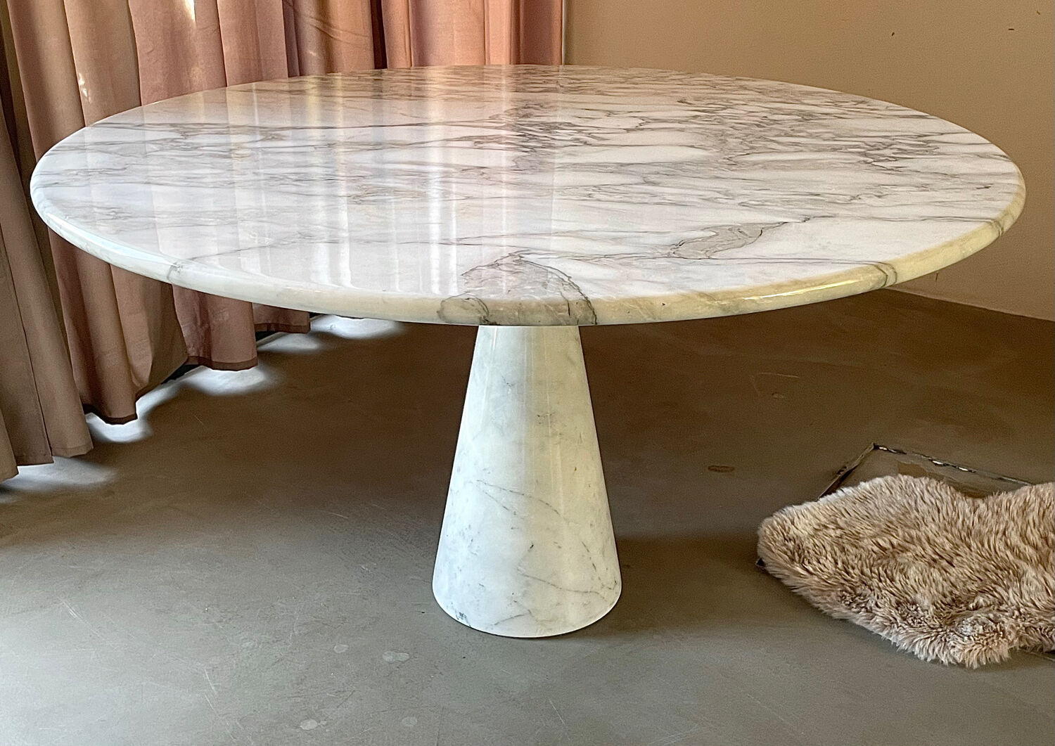 Angelo Mangiarotti white marble dining table model M1