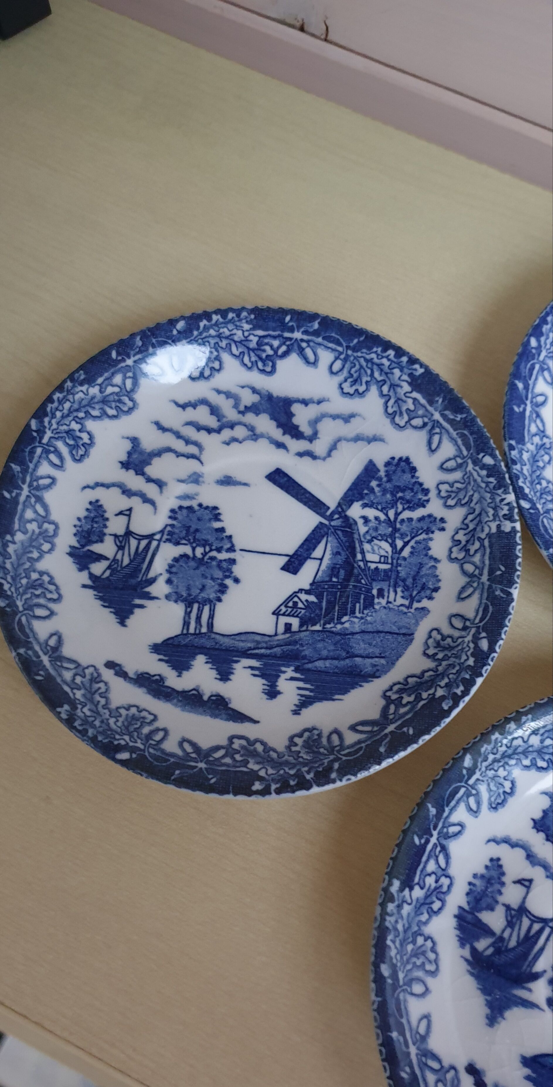 Blue Dutch landscape coffee service