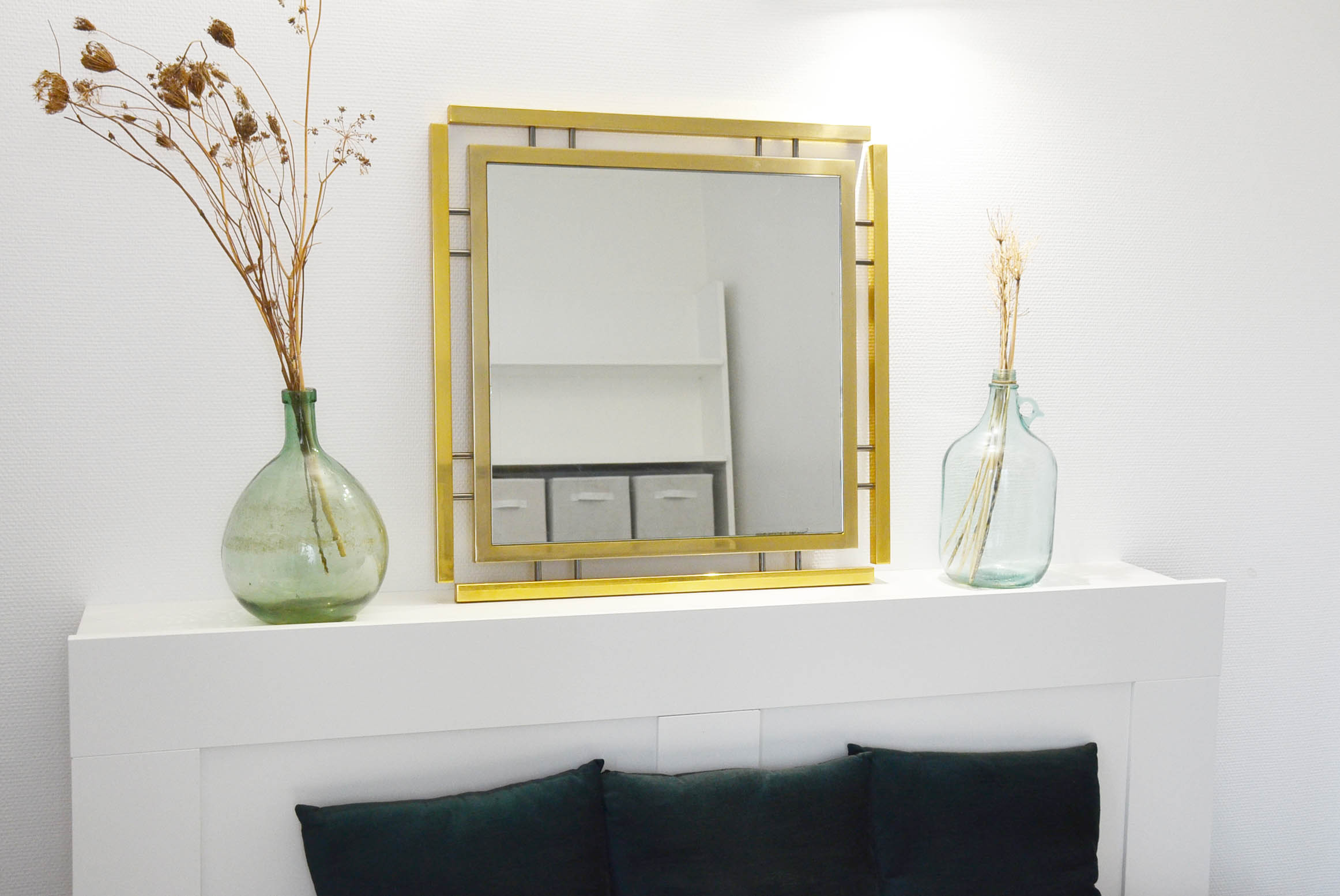 Modernist Italian mirror chrome steel gold 70 71 X 71