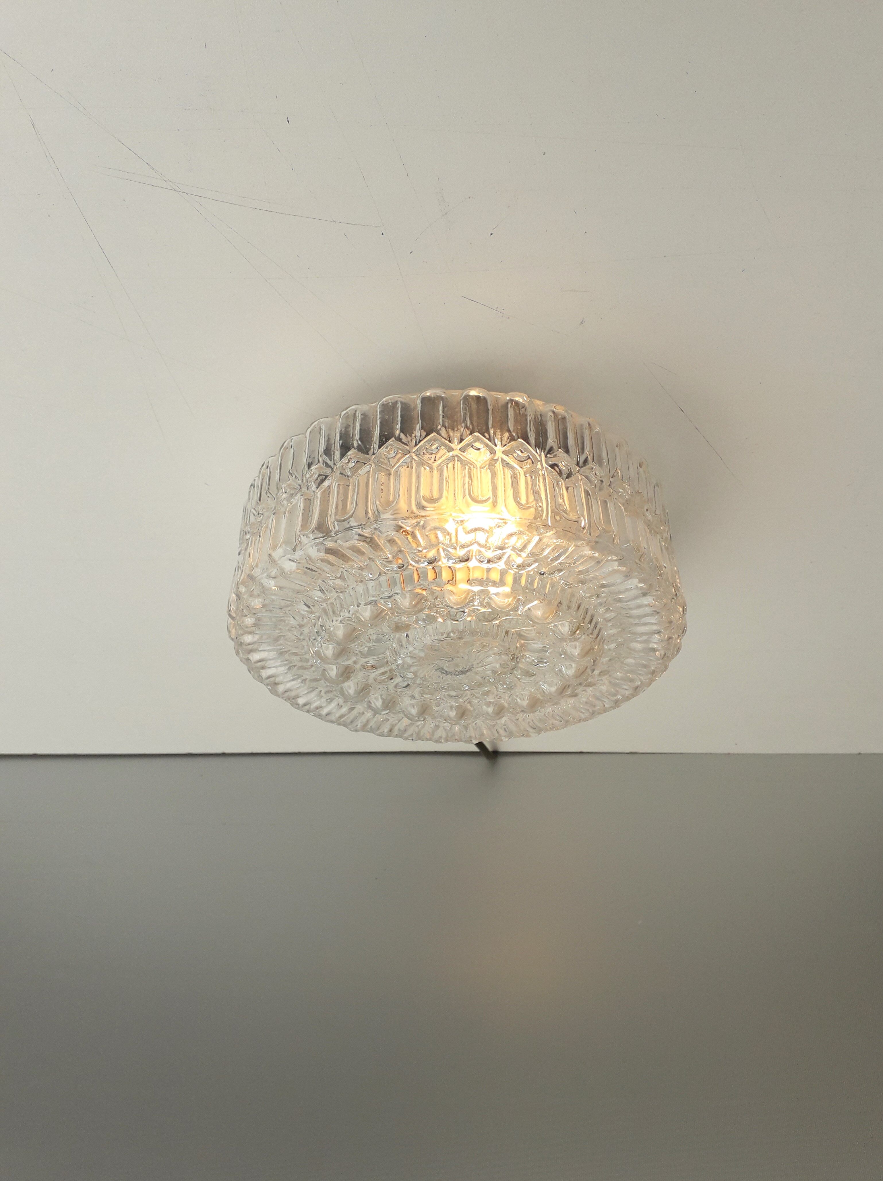 Vintage ceiling lamp / wall lamp - Molded glass - Round shape - 1970