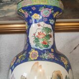 Chinese vase early twentieth century enamelled
