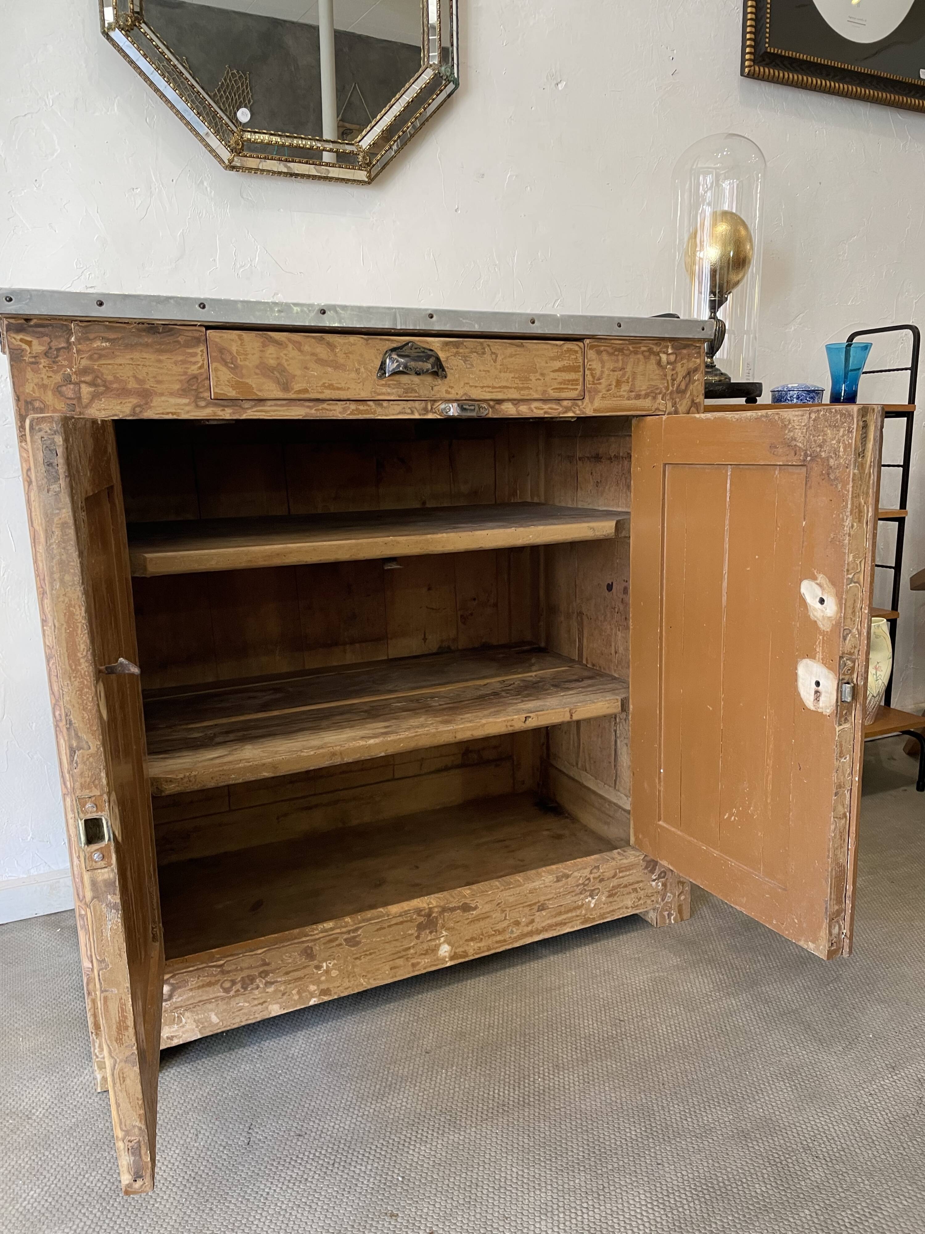 Parisian-style buffet