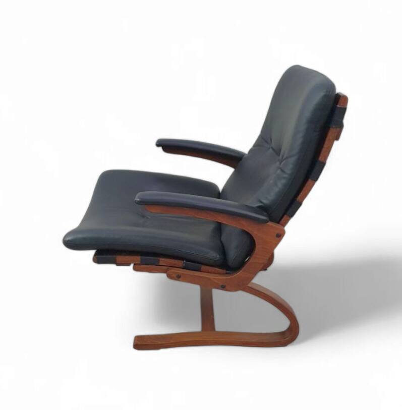 2 x leather lounge chairs