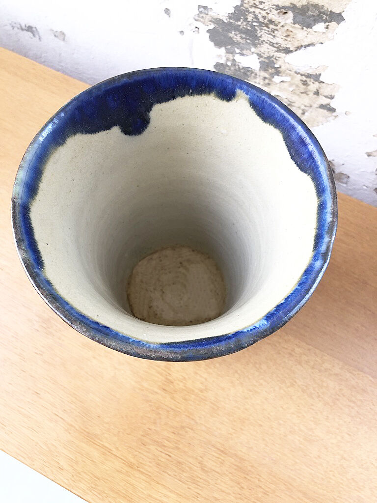 Blue and white enamel vase