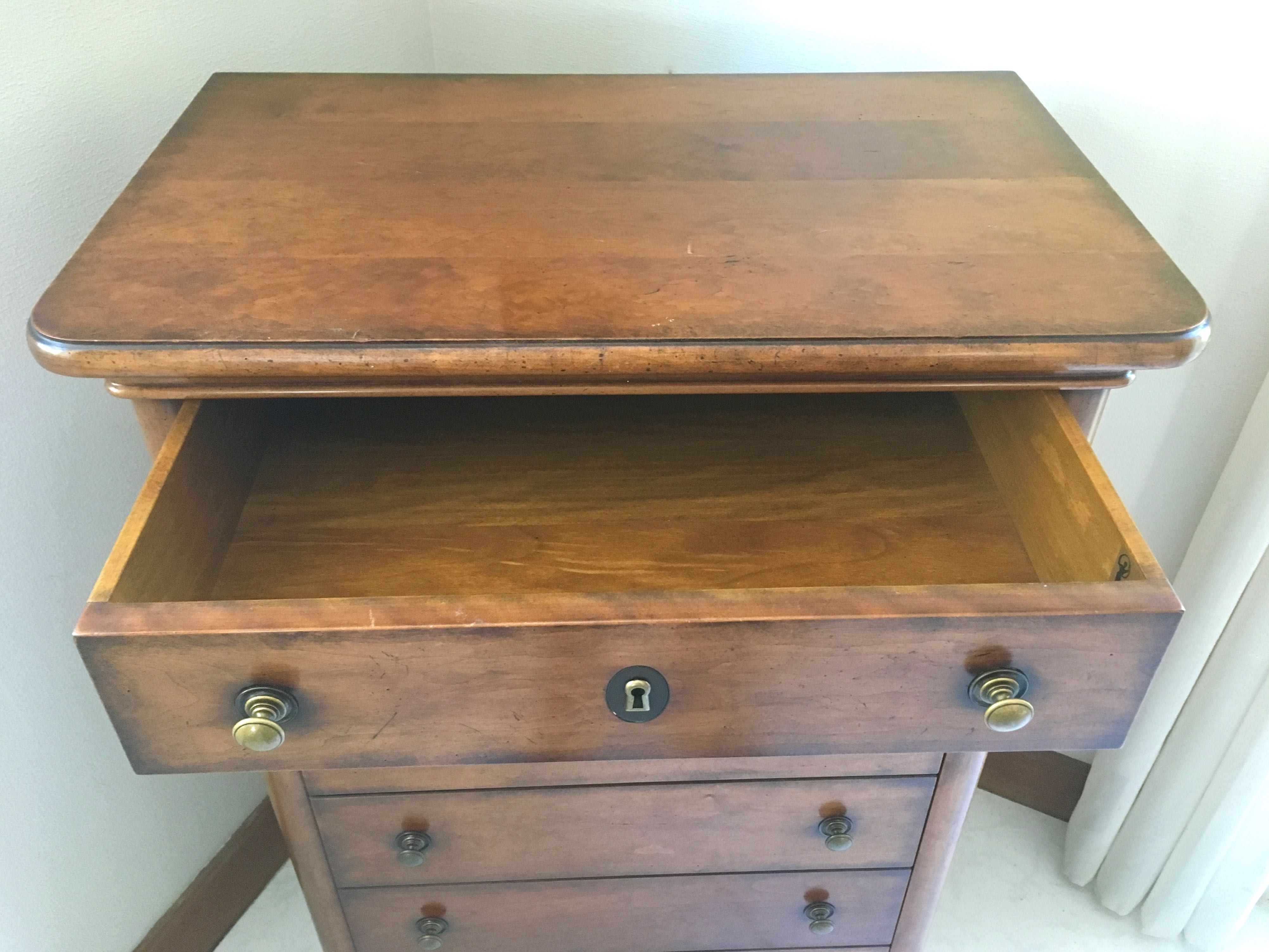 Commode vinyl cabinet 60s