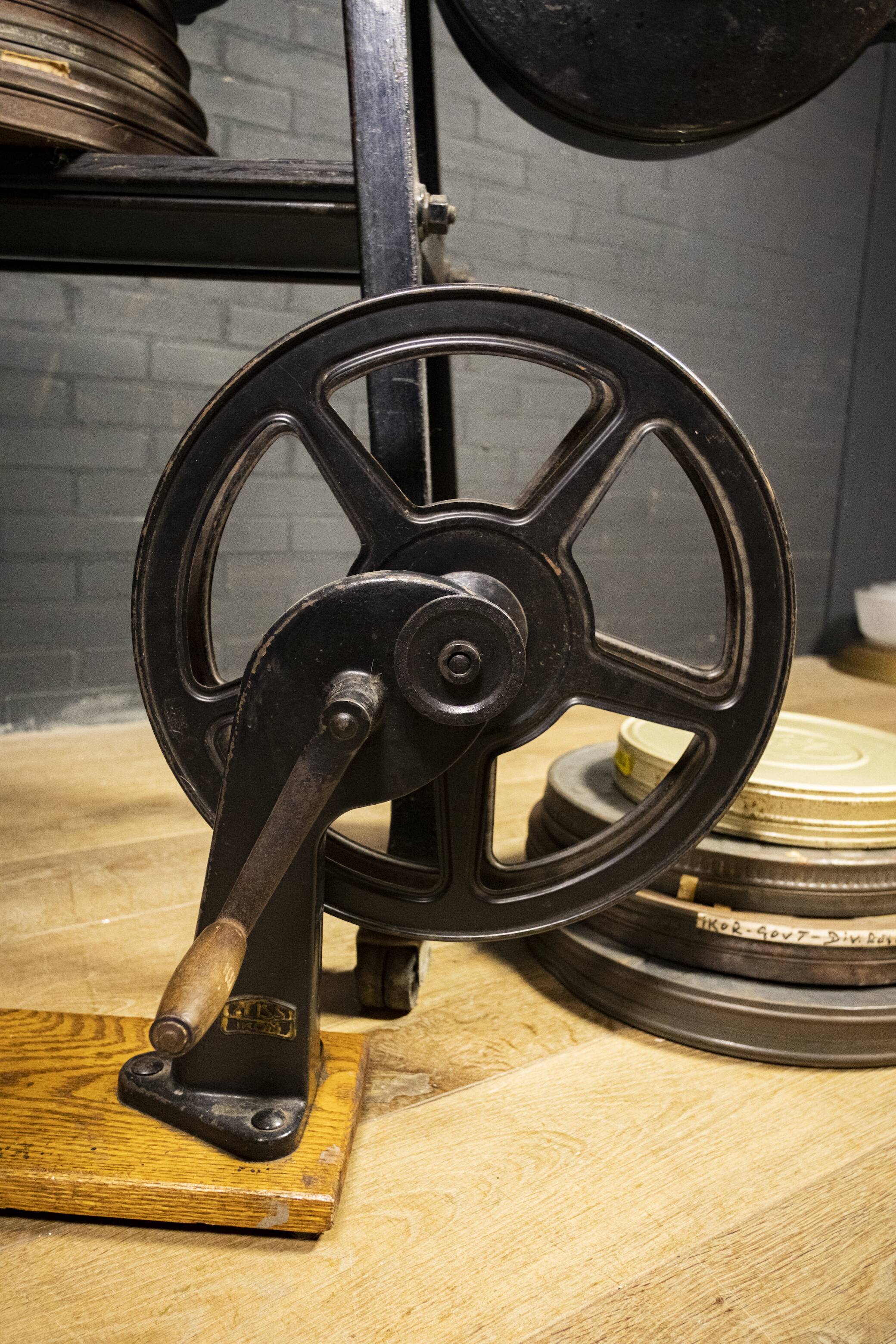 Antique cinema/theatre Film projector