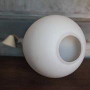 Suspension vintage, suspension goutte d'eau opaline blanche, Lustre opaline