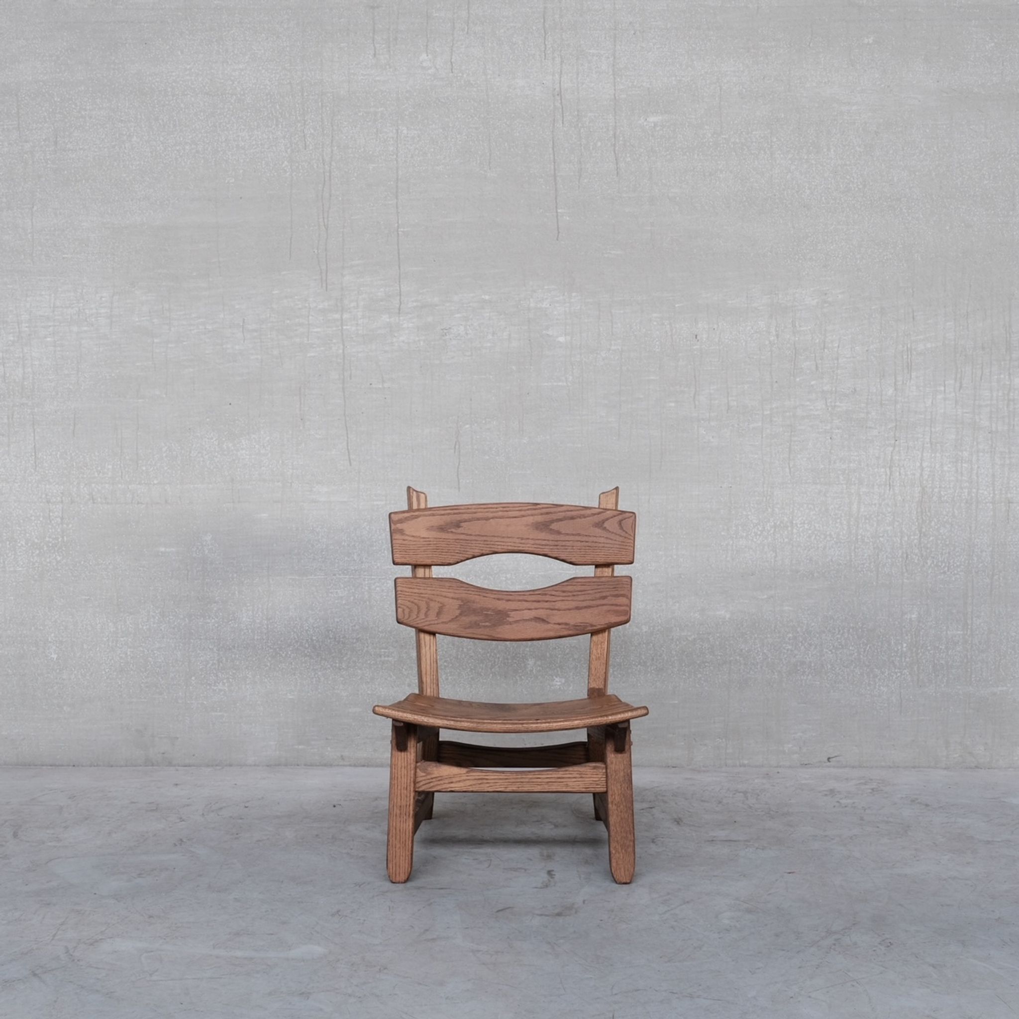 Chaise en bois basse