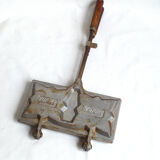 Vintage waffle machine