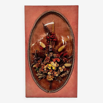 Medallion of dried flowers