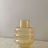 Second hand vase