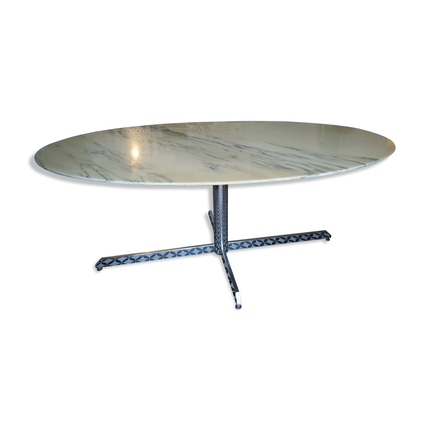 Dining table for Roche Bobois