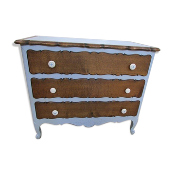 Small old dresser